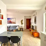Town House With Patio In Quiet Residential Area 10 Min From Torremolinos