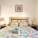 Chalet Town House With Patio In Quiet Residential Area 10 Min From *