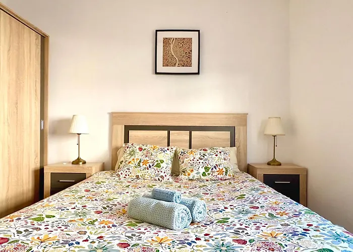 Σαλέ Town House With Patio In Quiet Residential Area 10 Min From *