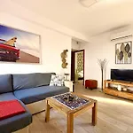 Town House With Patio In Quiet Residential Area 10 Min From * Torremolinos