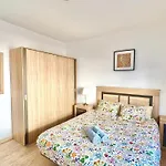 Town House With Patio In Quiet Residential Area 10 Min From * Torremolinos